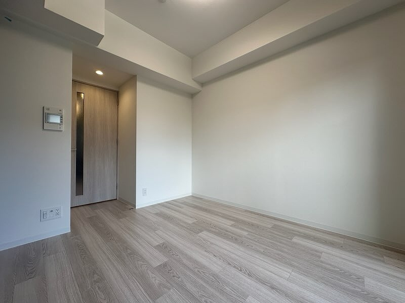 プレサンスOSAKA東成中本ハーヴィルの居間・リビング