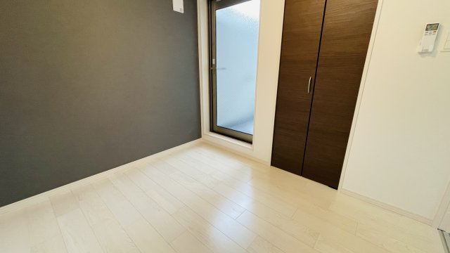 【寝室】 | F asecia castor