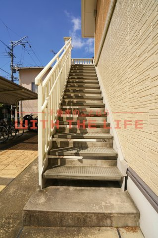 リーベンルーチェⅡ【10，000円キャッシュバック対象物件】のロビー|建物の内部です