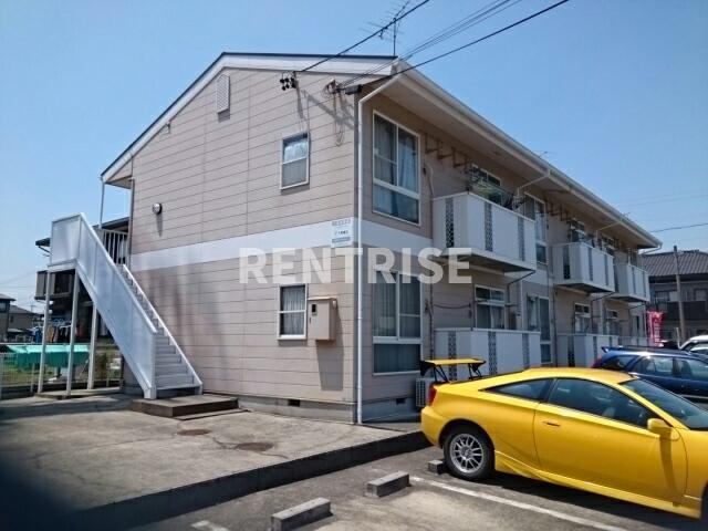 稲沢市国府宮４丁目のアパート