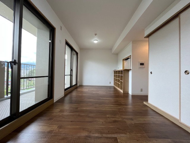 河内長野グリーンマンションの居間・リビング