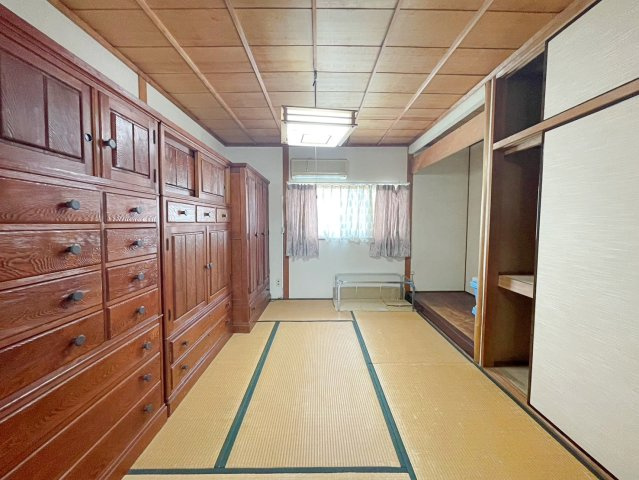 和泉市王子町　中古戸建の和室