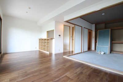 【居間・リビング】 | 河内長野グリーンマンション