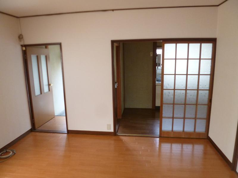 栄町薮内貸家1の内装