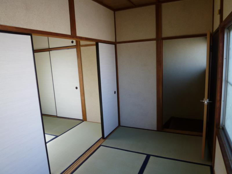 栄町薮内貸家1の内装