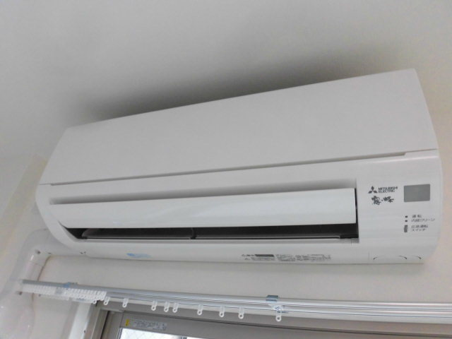 一年中快適に過ごせるエアコンも設置されています