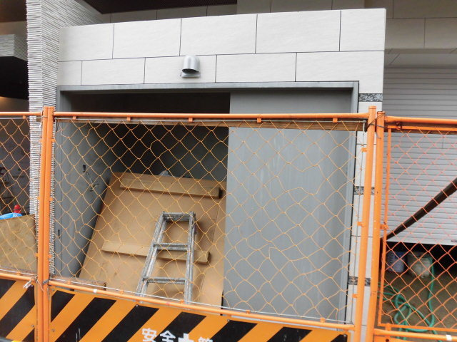 エントランス横のゴミ置き場です