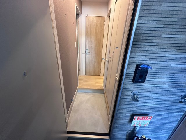 サニーレジデンス高槻本町の玄関