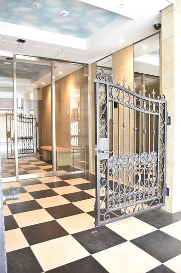 【ロビー】プルミエール朱雀