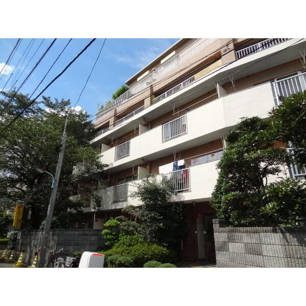 佐藤第二マンションの外観