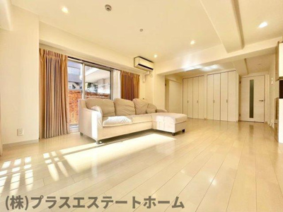 【居間・リビング】 | クローバーハイツ三宮