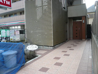 建物入口