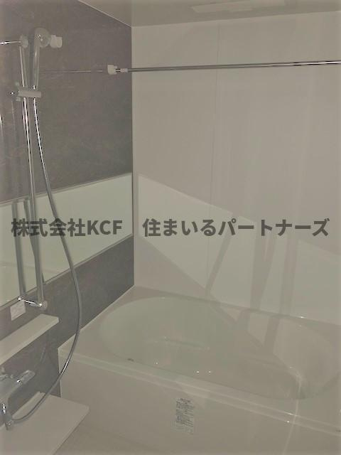 グランシャリオ諏訪野の浴室|日々の疲れを癒すお風呂付です