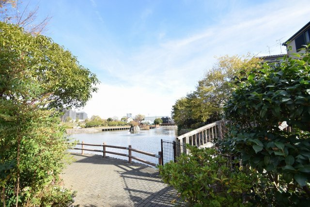 ポップ高槻の周辺