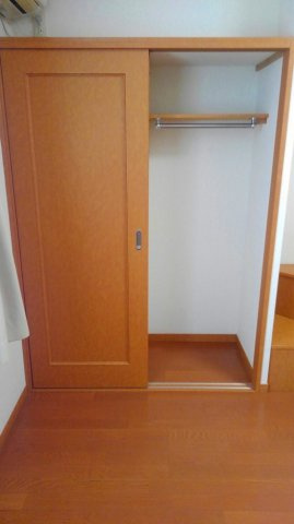 レオパレスMidoriⅡの収納