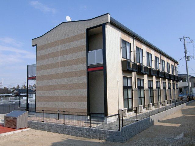 レオパレスグレースLedaの外観|画像1