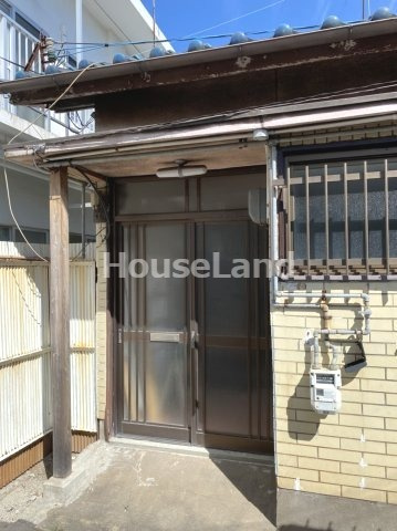 湊ハウスのエントランス