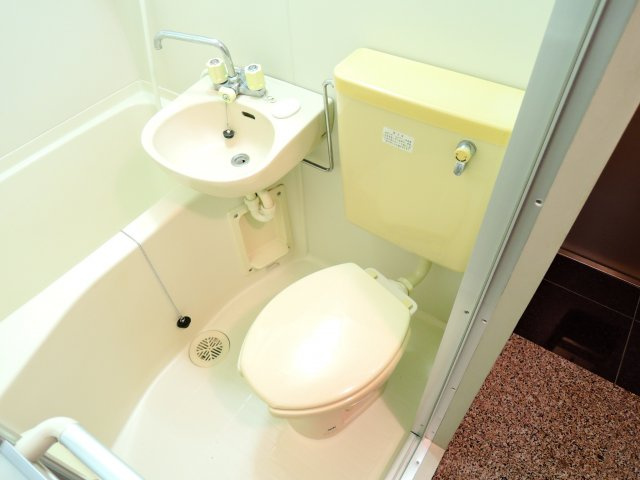 高槻市城西町の賃貸マンションのトイレ