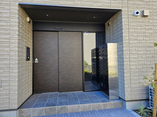 【エントランス】 | エアフォルク河原 | オートロック・自動ドアです！