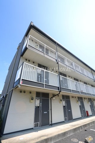レオパレスボヌールドゥマンの外観