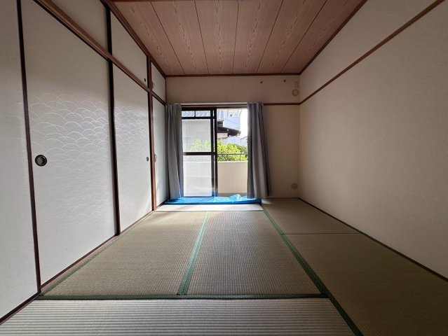 コートハウス寿の寝室