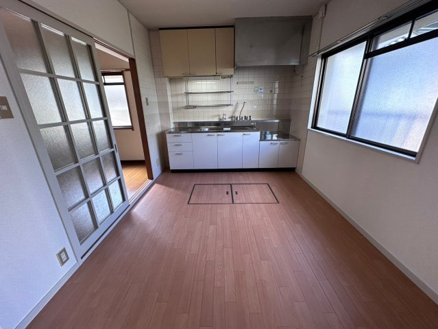 コートハウス寿の居間・リビング