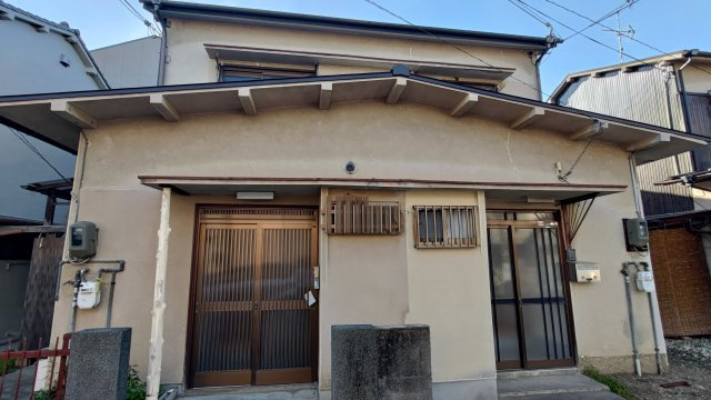 川端貸家の外観