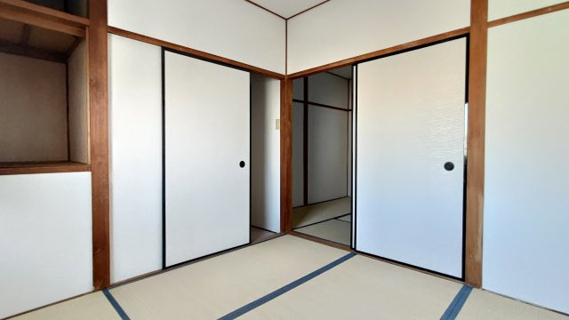 川端貸家の内装