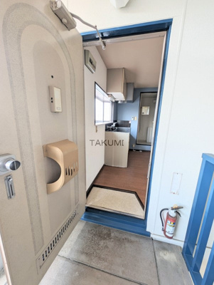 【玄関】 | コーポリバーサイド