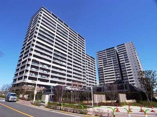 東京フロンティアシティ アーバンフォートウエストの外観