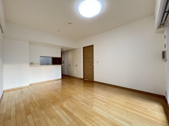 荒川区南千住８丁目の賃貸マンション