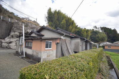 【外観】 | 東郷町斧渕字佐山　戸建