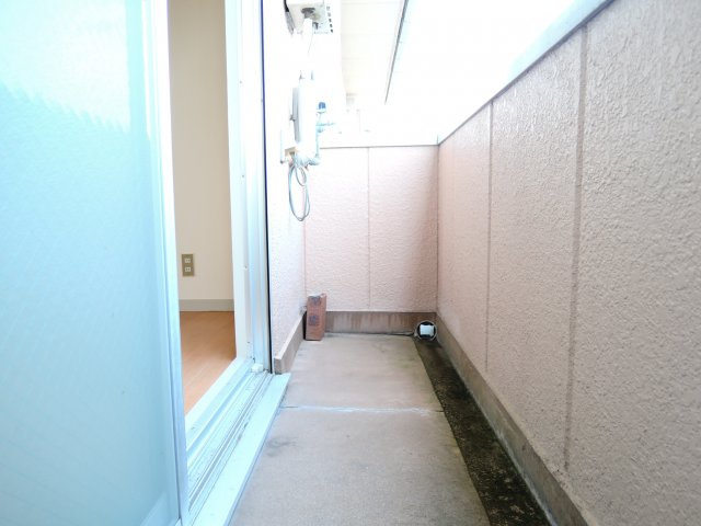 西町ロイヤルマンションのバルコニー