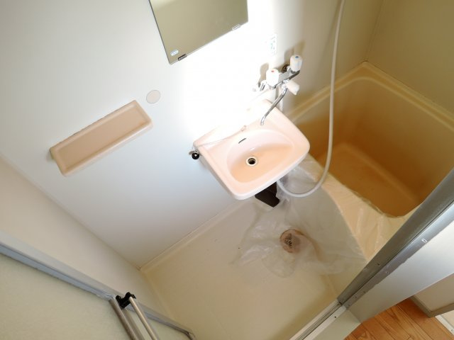 西町ロイヤルマンションの浴室