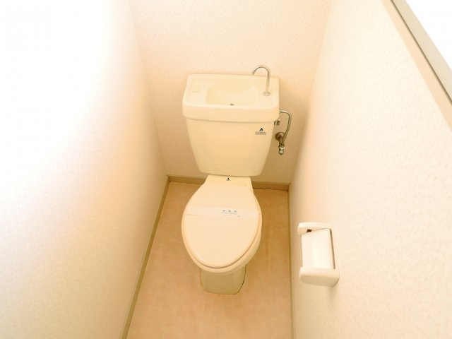 西町ロイヤルマンションのトイレ