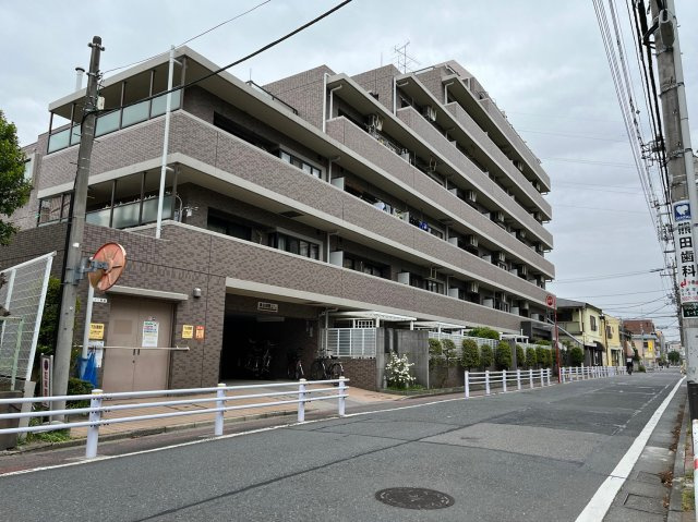 ライオンズマンション梅島中央公園の画像