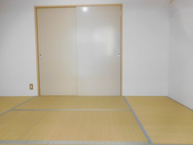 サンライフ川添の内装