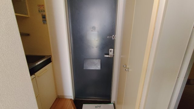 エイブル富田の玄関