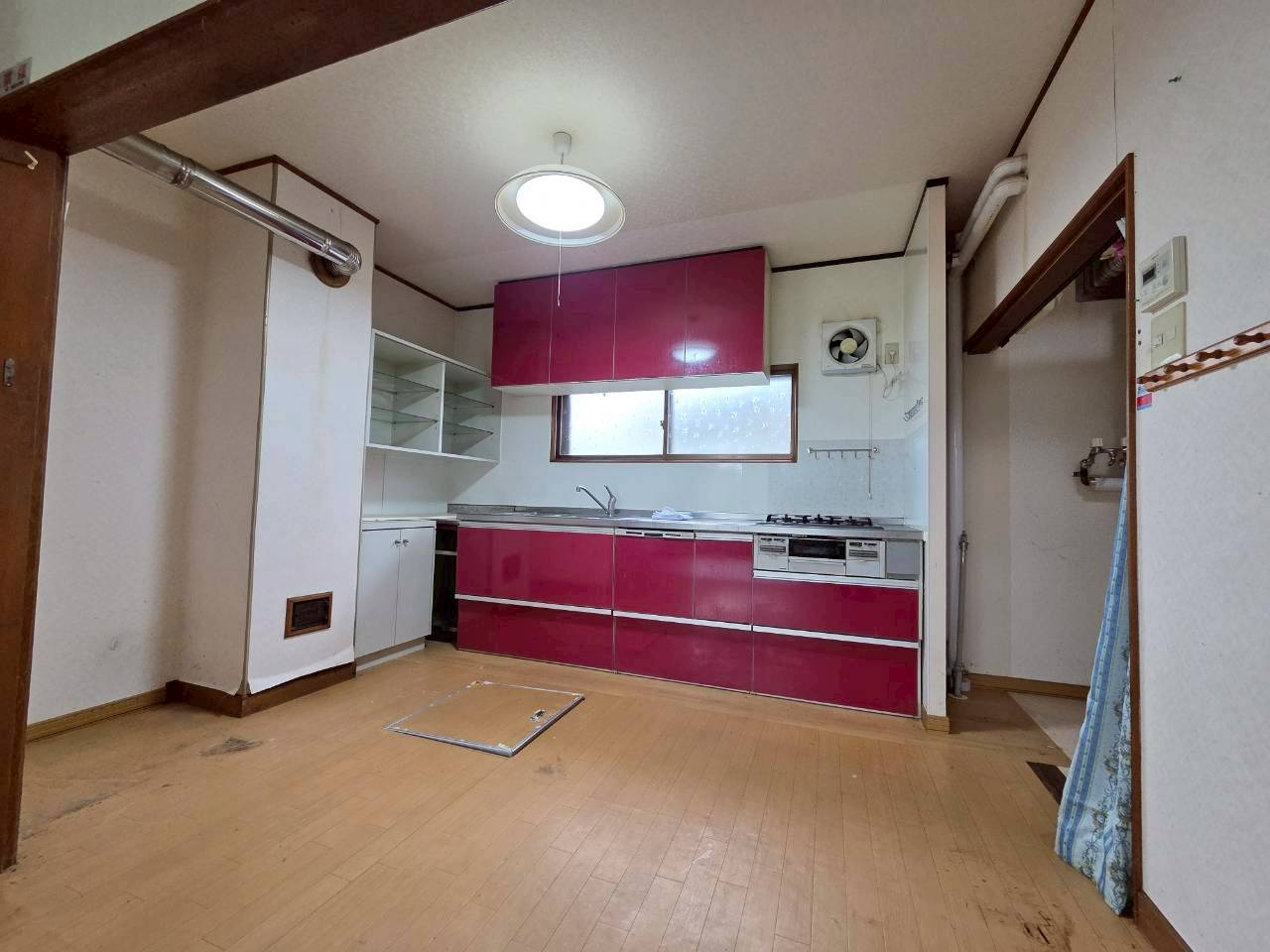 美原3丁目39　中古住宅のキッチン