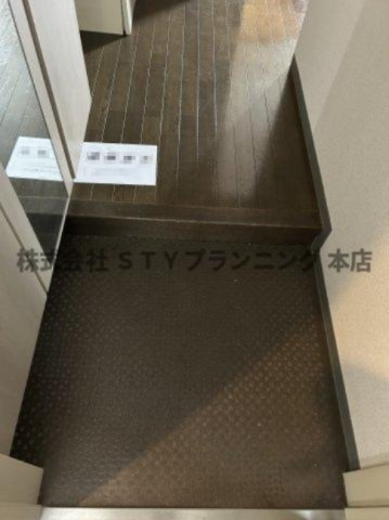 仲介手数料0円！千代田VOGEL1の玄関