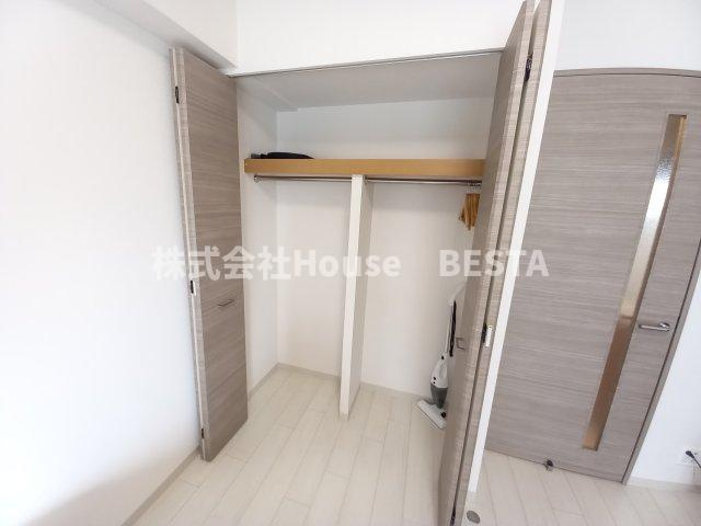 ララプレイス三宮ルミナージュの収納