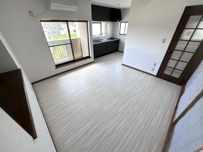 【居間・リビング】 | 川北2丁目戸建