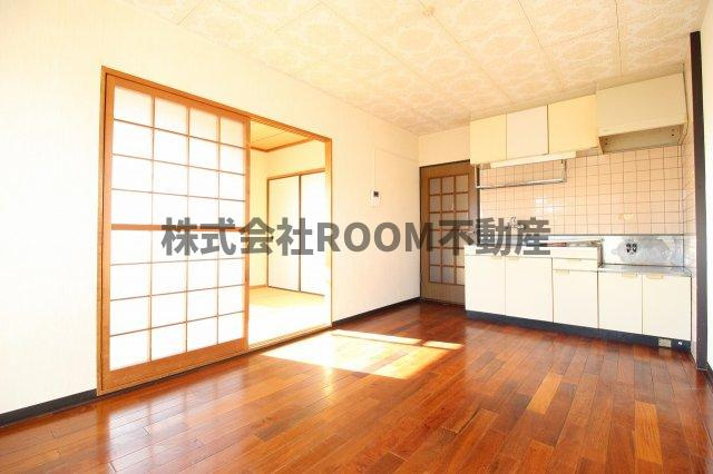 クレストコーポⅡの居間・リビング|リビングです