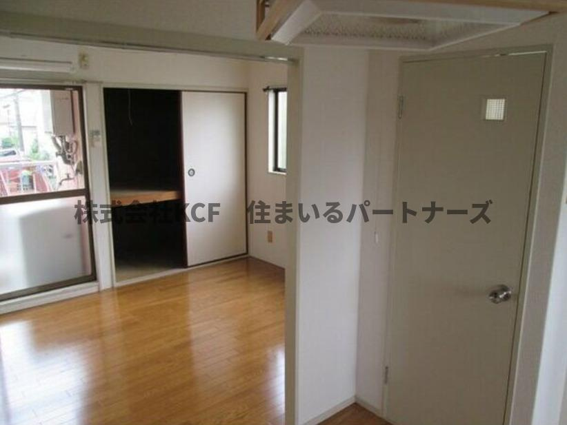 プレアール西町Ⅱの洋室