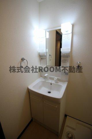 フローリアンの独立洗面台|独立洗面台で身支度をすべて済ませてしまいましょう