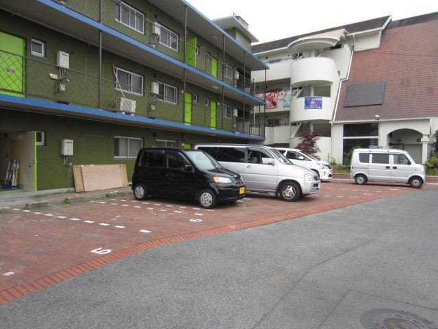 【駐車場】 | スパイラル小瀬１