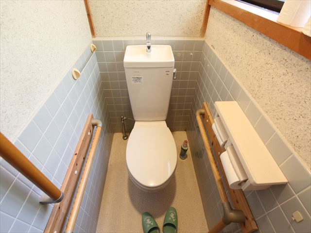 【トイレ】の画像