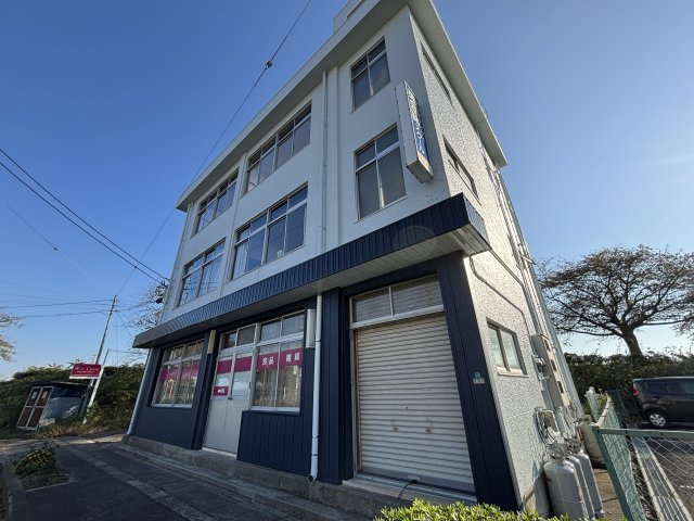 県南ビルのエントランス