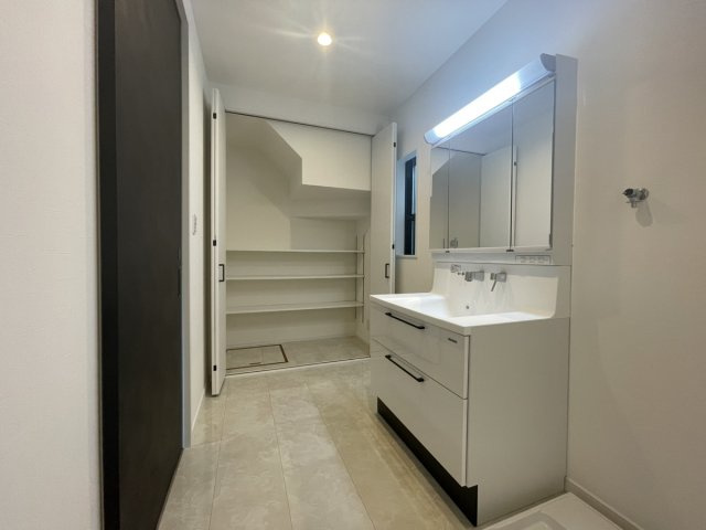 条件付土地　大東町　の完成予想図|✨洗面所　施工例✨