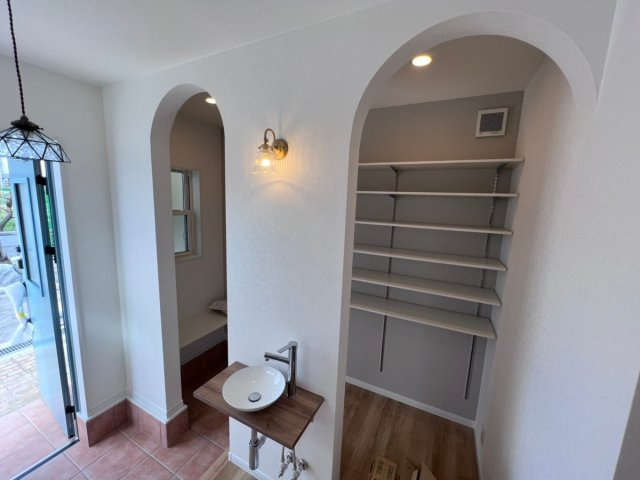 条件付土地　大東町　の完成予想図|✨玄関　SCL　施工例✨